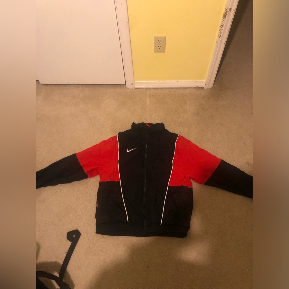 Men’s Nike Black Red jacket medium